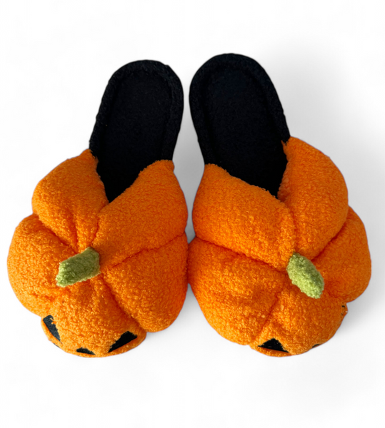 MEGA PUMPKIN Slippers