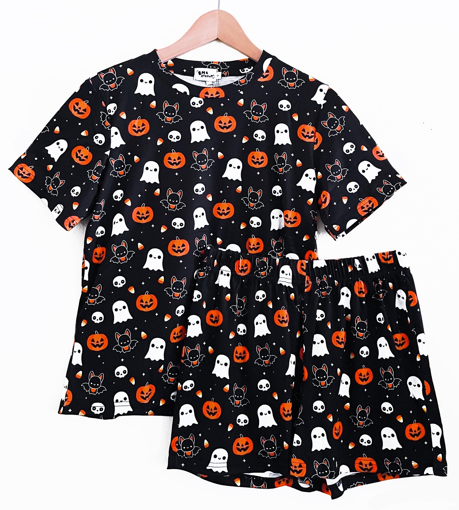 Spooky Friends Halloween Pajamas Set - Shorts and Shirt