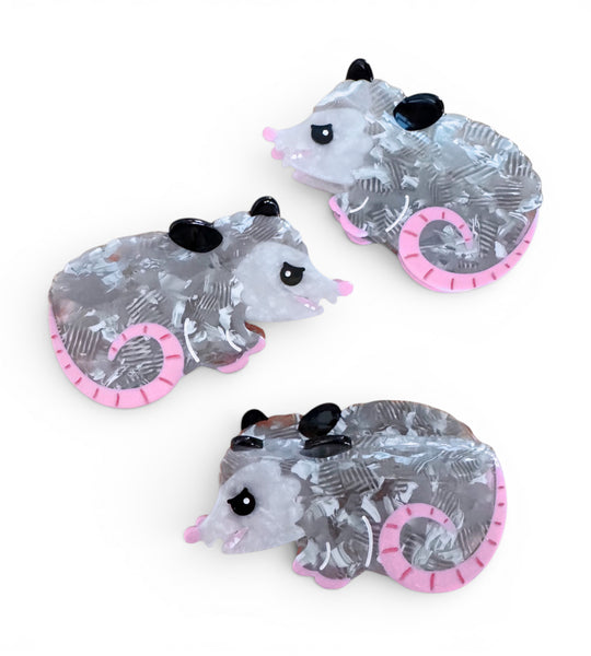 Opossum Claw Clip