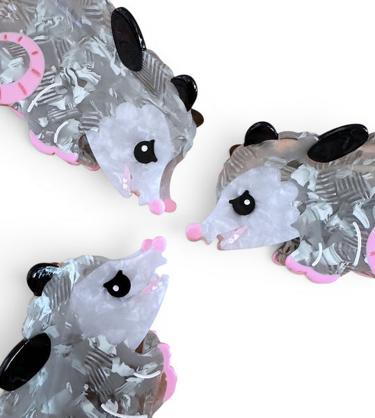 Opossum Claw Clip