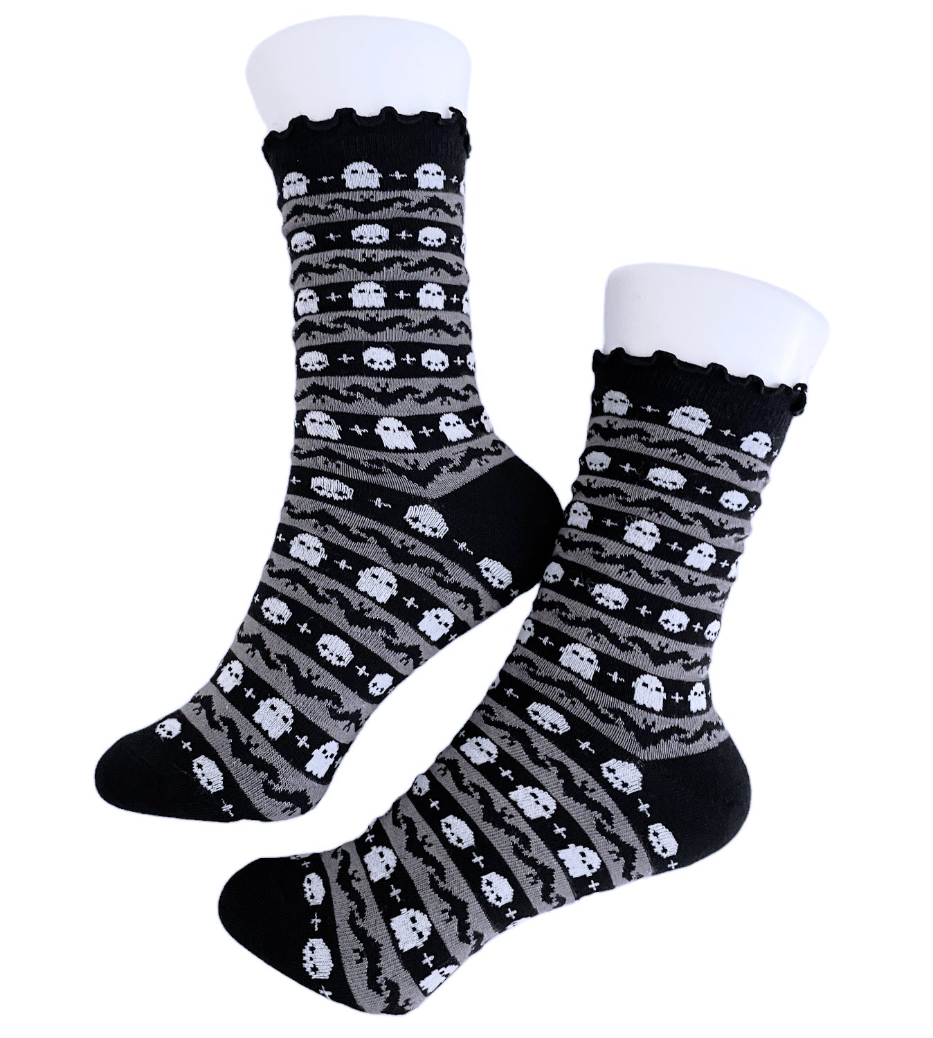 Spooky Stripe Lettuce Edge Socks