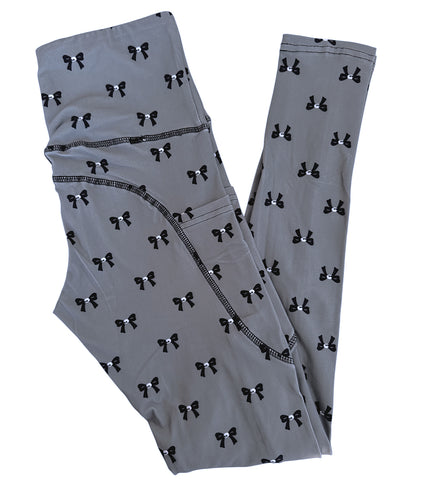 Spooky Bow Pocket Athletic Leggings - Sizes S through 3X