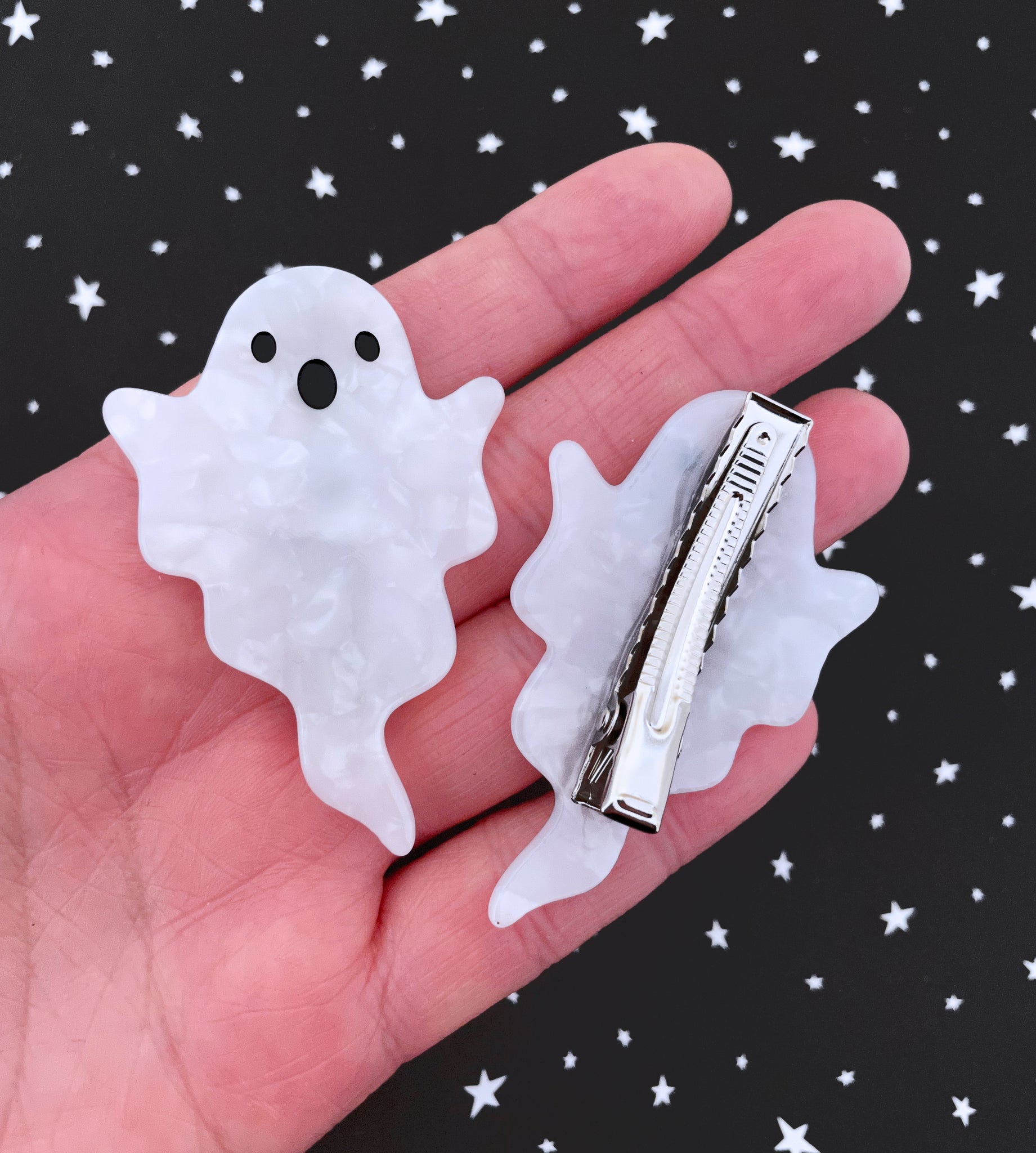 Pearly Ghost Hair Clip